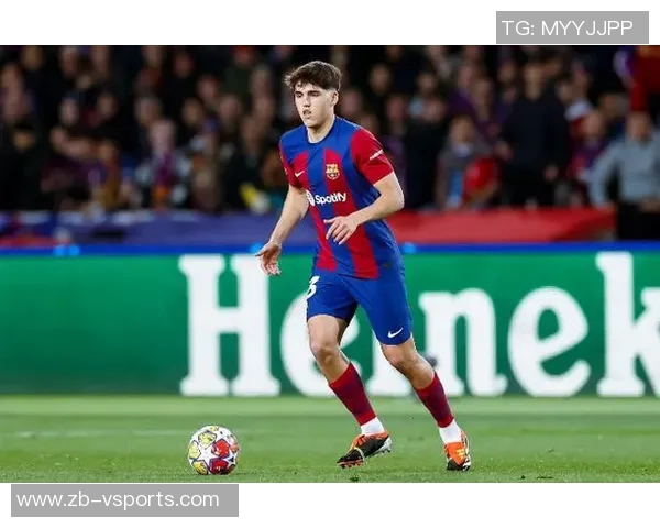 记者：弗里克为巴萨的体能状况担忧，已召集所有体能教练开会